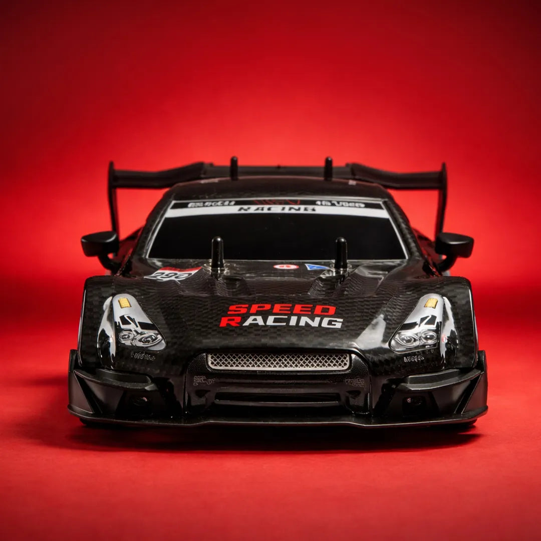 Premium racing Nisan GTR 